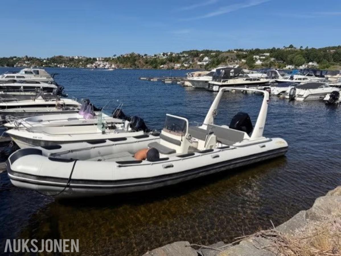 2006 Valiant 750 Cruiser rib med Mercury 200 hk