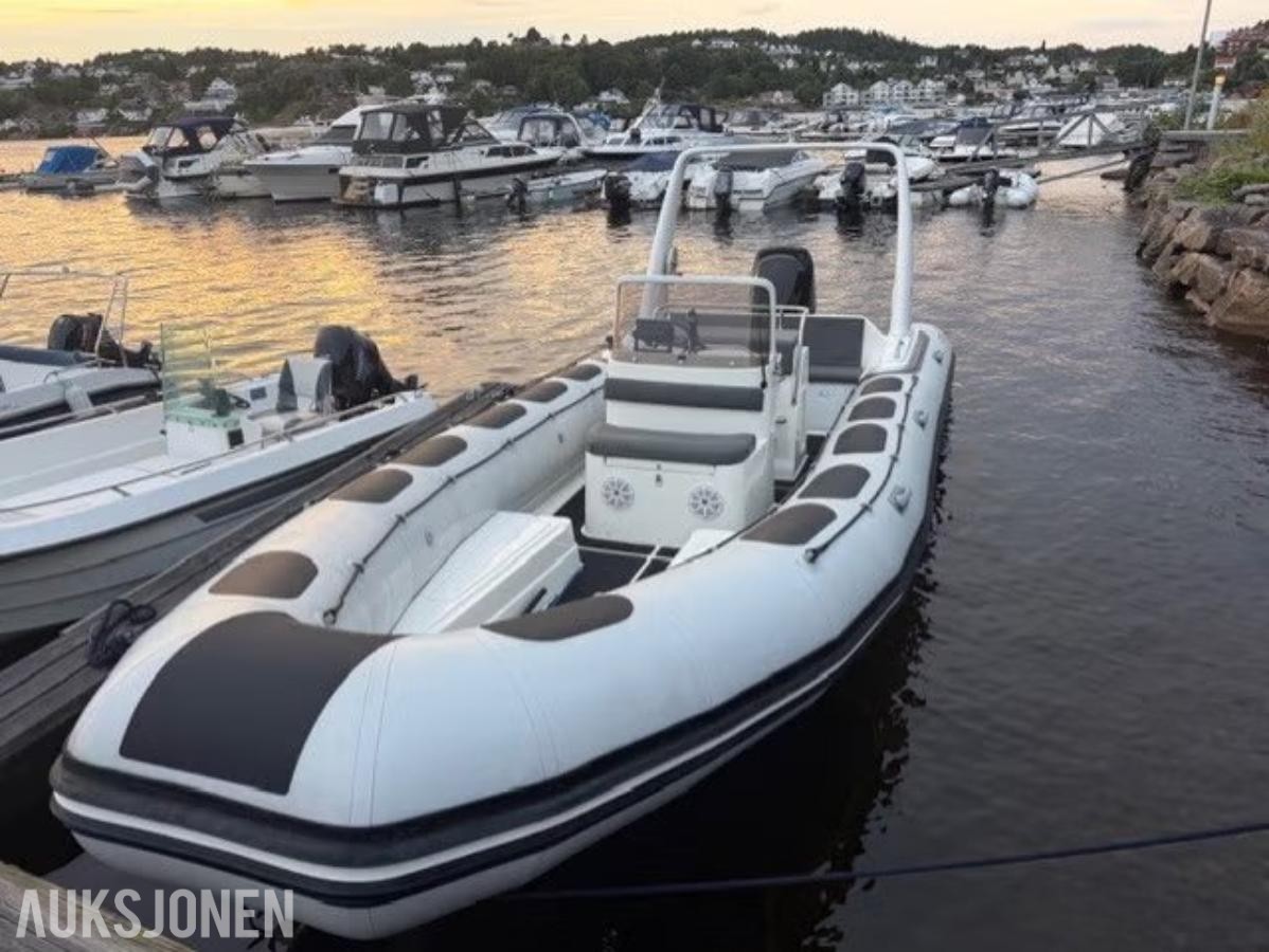 2006 Valiant 750 Cruiser rib med Mercury 200 hk