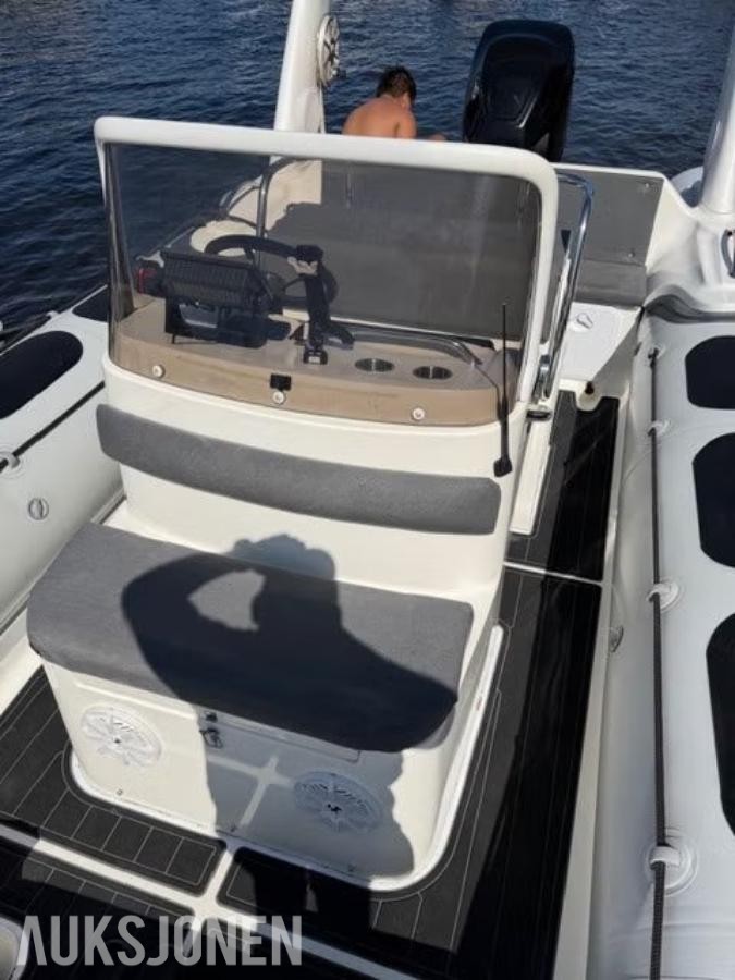 2006 Valiant 750 Cruiser rib med Mercury 200 hk