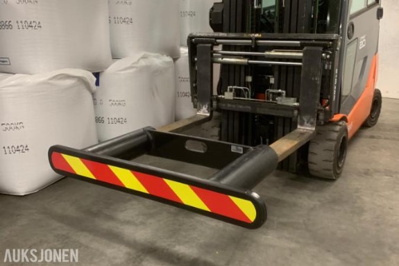 Pallegaffelbeskytter PE plast - For bruk til pallegafler når man skal ut på offentlig vei.