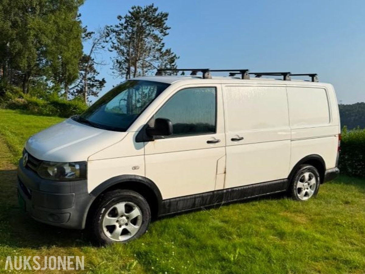 2011 Volkswagen Transporter T5 2.0 102hk