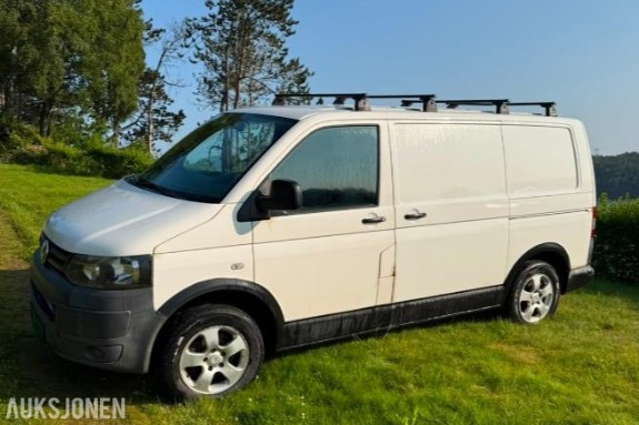 2011 Volkswagen Transporter T5 2.0 102hk