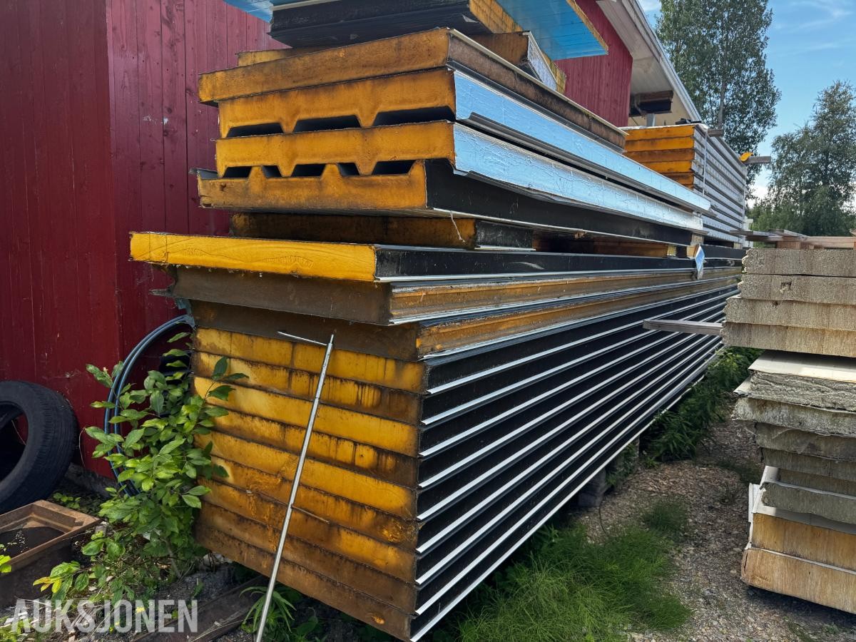 Sandwich elementer 4.8 og 11 meter lengder