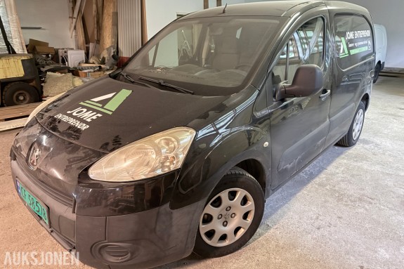 2013 Peugeot PARTNER 1.6-90 D – reparasjonsobjekt / antatt registerhavari
