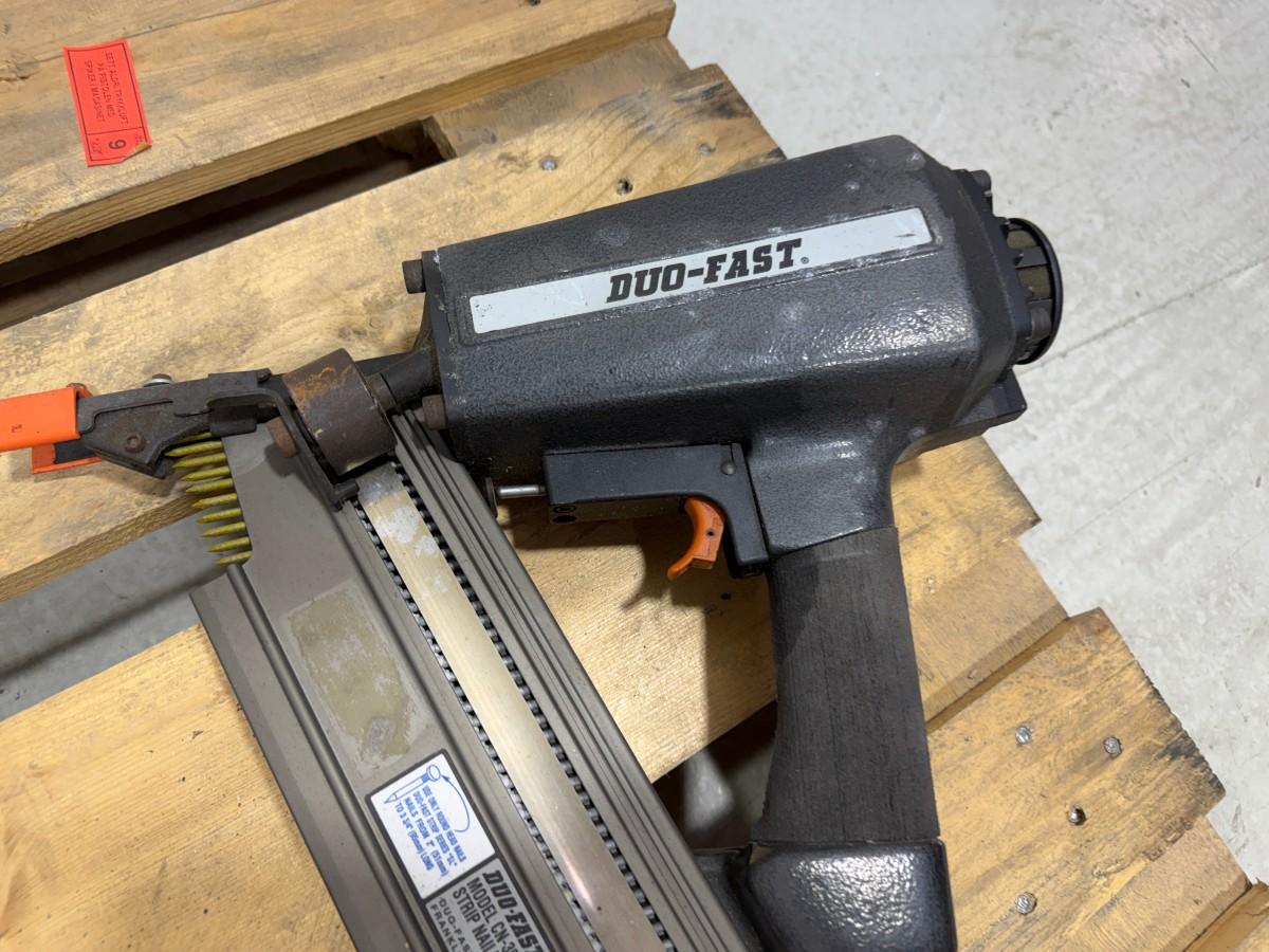 Italair/ABAC kompressor med Duo-Fast spiker- og stiftepistoler