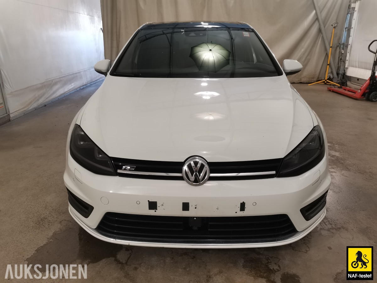 2015 Volkswagen GOLF 150 HK R-LINE AUT ACC VARMER TAKLUKE SPORTSUNDERSTELL