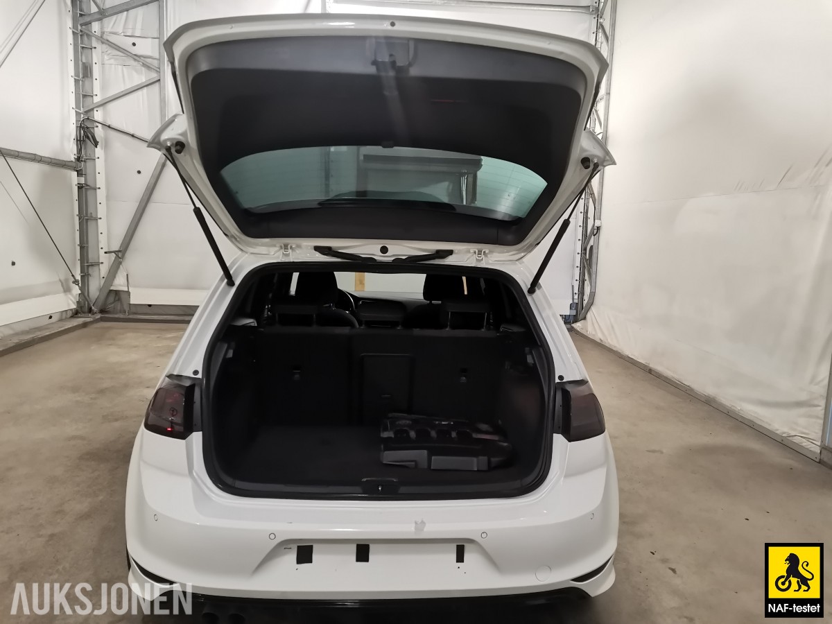 2015 Volkswagen GOLF 150 HK R-LINE AUT ACC VARMER TAKLUKE SPORTSUNDERSTELL