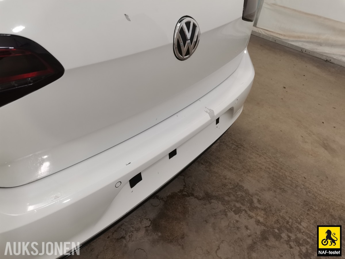 2015 Volkswagen GOLF 150 HK R-LINE AUT ACC VARMER TAKLUKE SPORTSUNDERSTELL