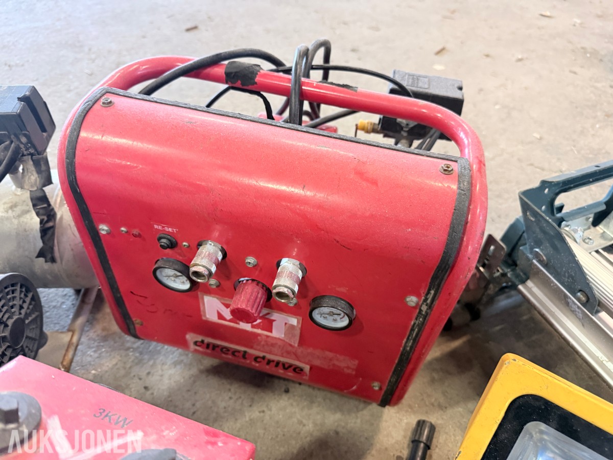Diverse verktøy og byggutstyr – Bosch, Makita, varmevifter, kompressor m.m.
