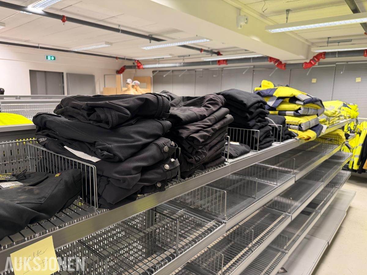 Blåkläder, Jallas, Sievi - Veil. 817.000 kr - 461 artikler