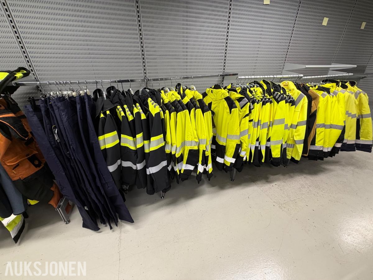 Blåkläder, Jallas, Sievi - Veil. 817.000 kr - 461 artikler