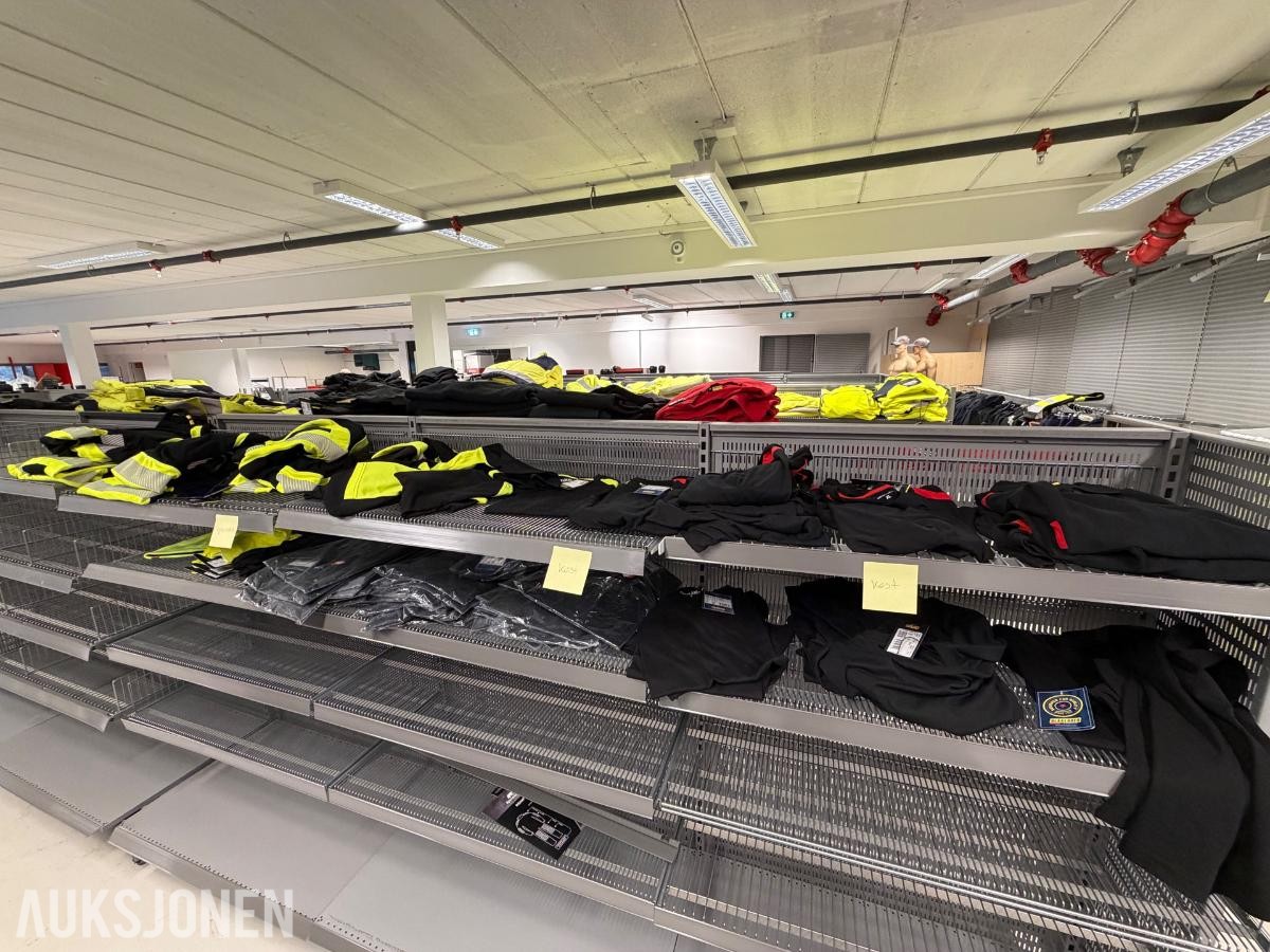 Blåkläder, Jallas, Sievi - Veil. 817.000 kr - 461 artikler