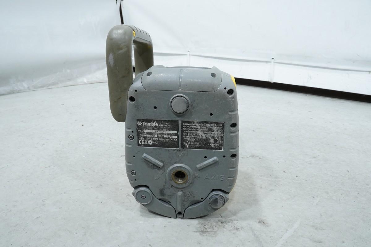 Spectra Precision UL633 rotasjonslaser med RC603 fjernkontroll og stativ