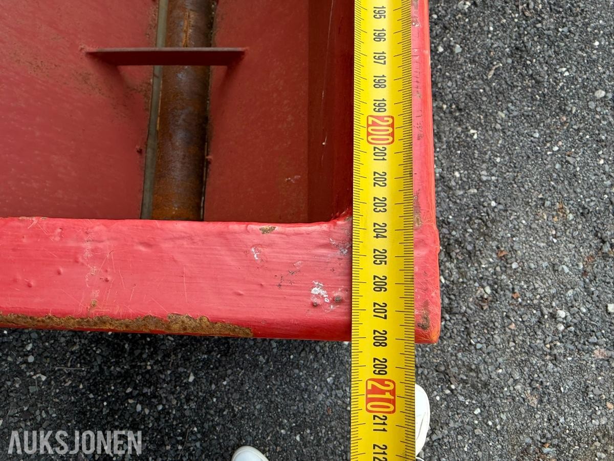 Hydraulisk Strøkasse 208x68 cm