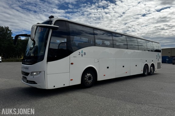 BUSS MED KJØRING SELGES. 2019 Volvo 9700 buss, 59 seter, automat, toalett, luftfjæring, navigasjon