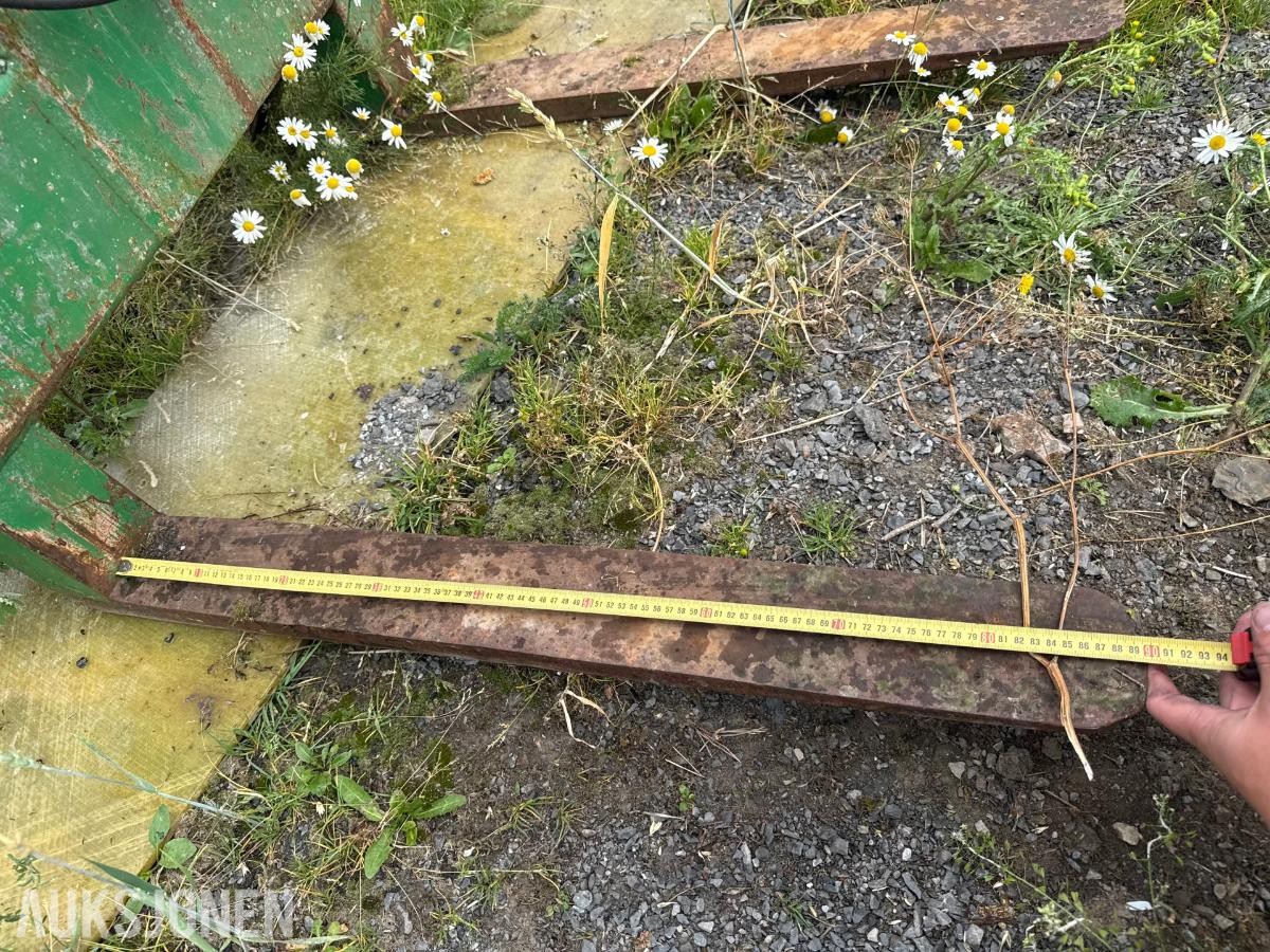 2006 Hydraulisk vendegaffel for traktor 90 cm gafler