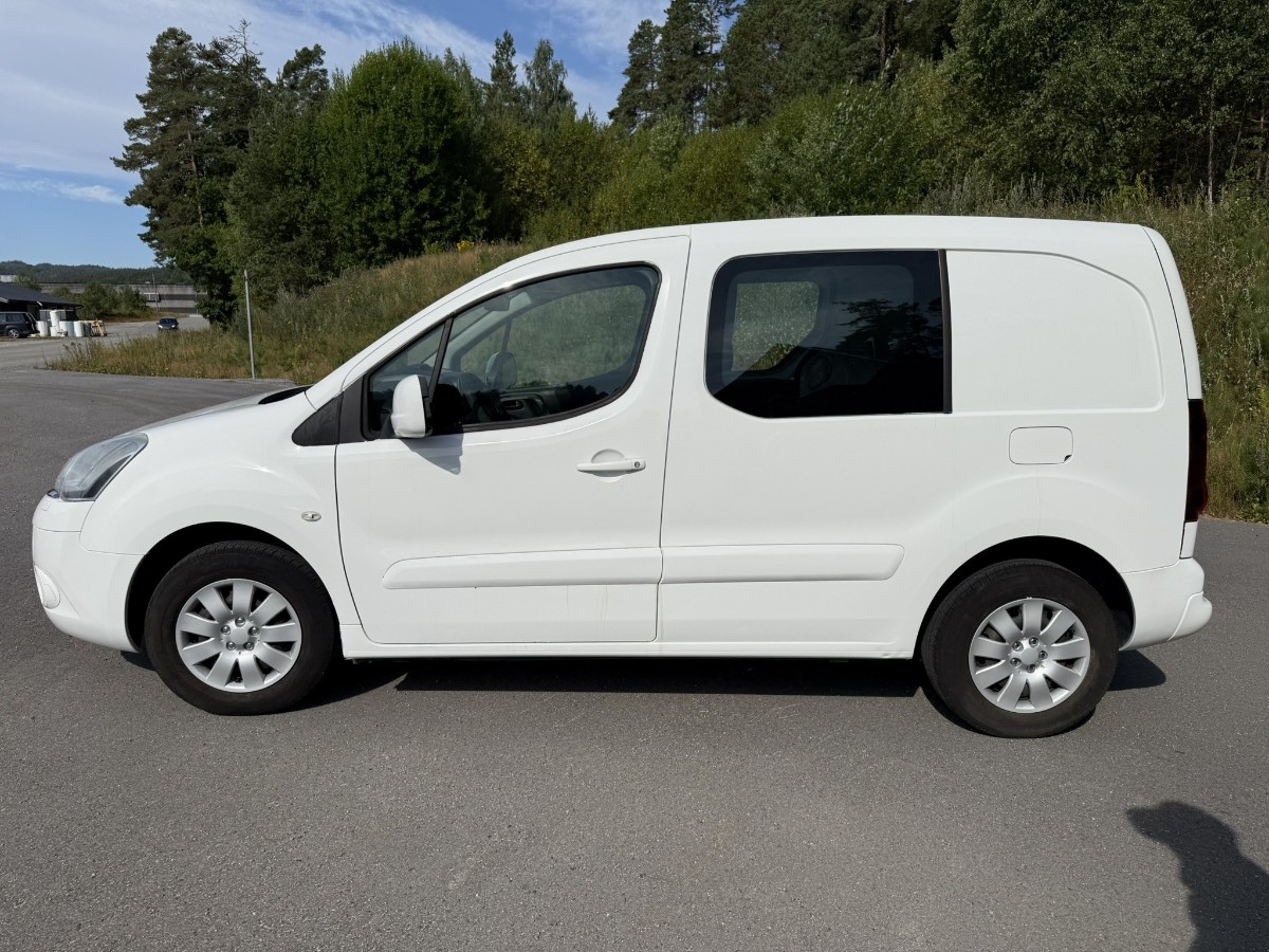 2014 Citroen BERLINGO 1.6-90 D Manuell - Hengerfeste -  159719 km