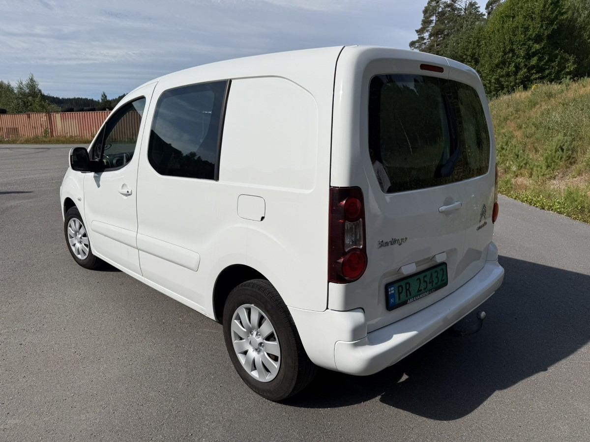 2014 Citroen BERLINGO 1.6-90 D Manuell - Hengerfeste -  159719 km