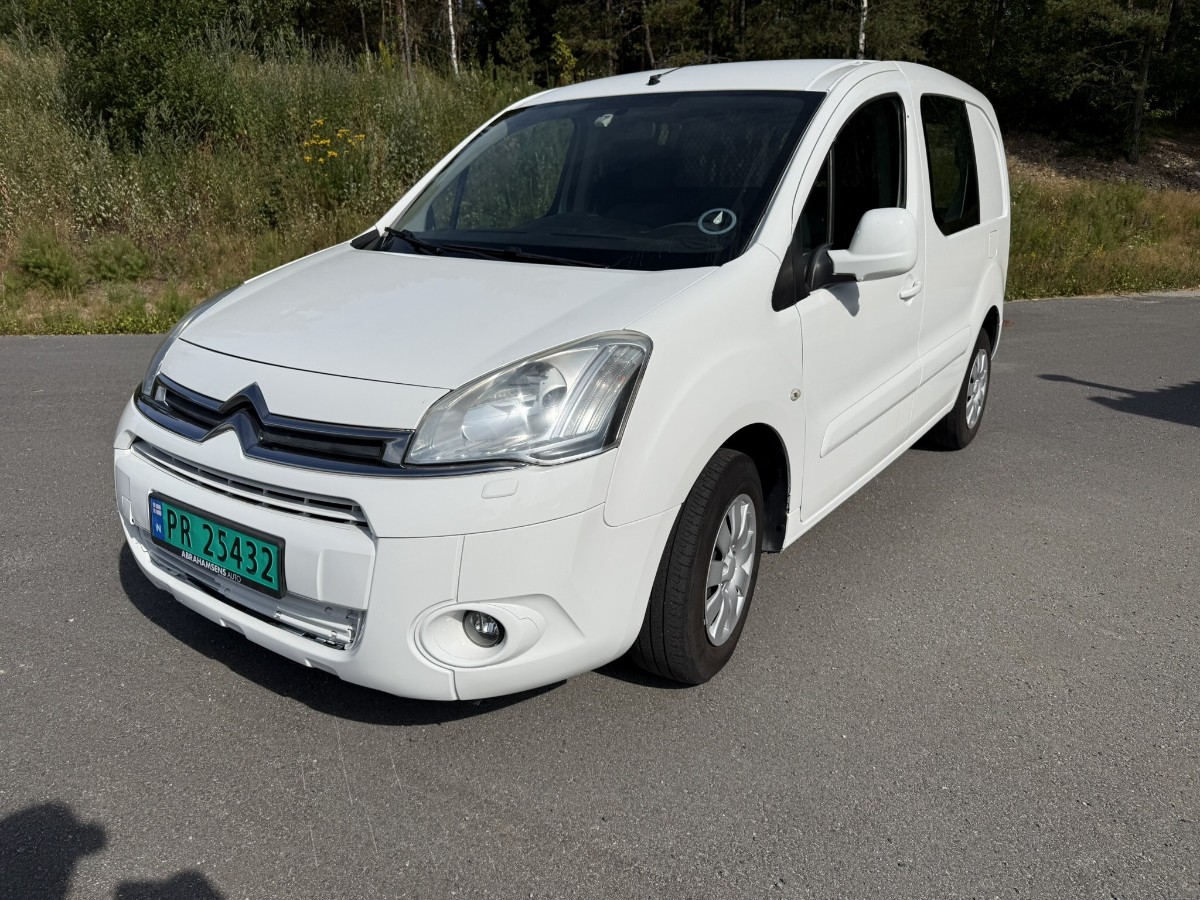 2014 Citroen BERLINGO 1.6-90 D Manuell - Hengerfeste -  159719 km
