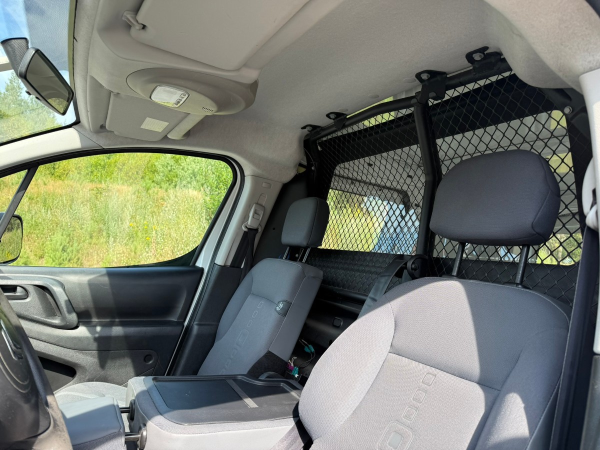 2014 Citroen BERLINGO 1.6-90 D Manuell - Hengerfeste -  159719 km