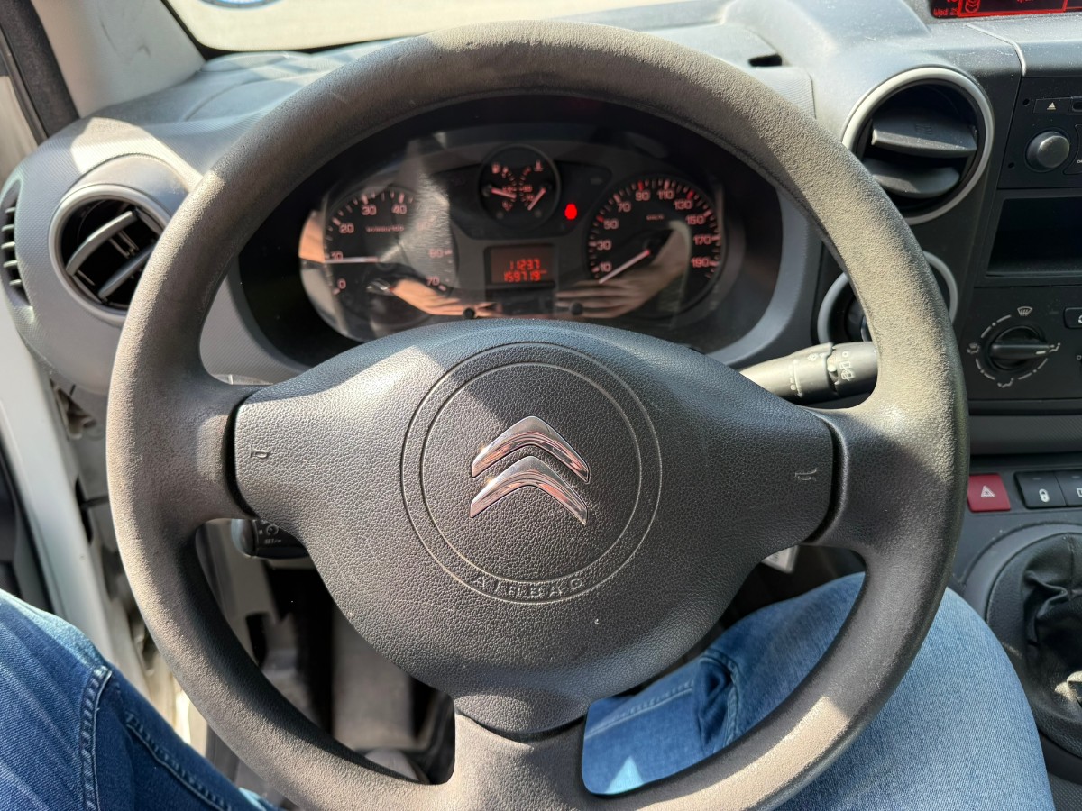 2014 Citroen BERLINGO 1.6-90 D Manuell - Hengerfeste -  159719 km