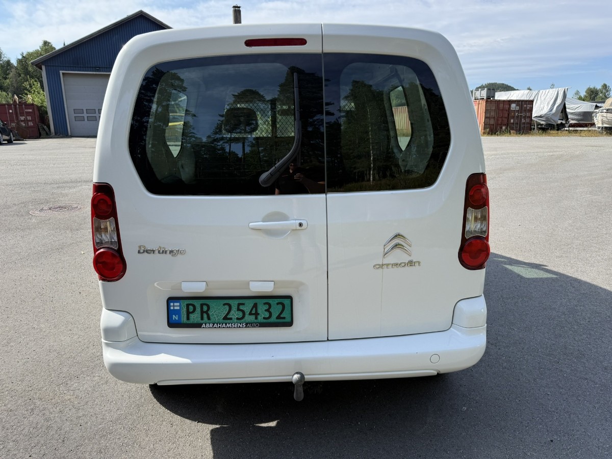 2014 Citroen BERLINGO 1.6-90 D Manuell - Hengerfeste -  159719 km