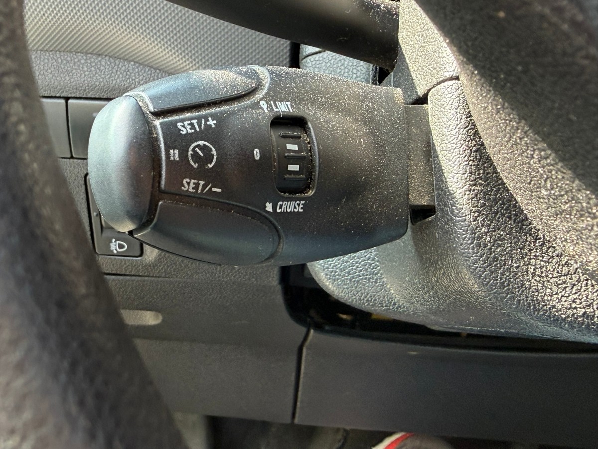 2014 Citroen BERLINGO 1.6-90 D Manuell - Hengerfeste -  159719 km