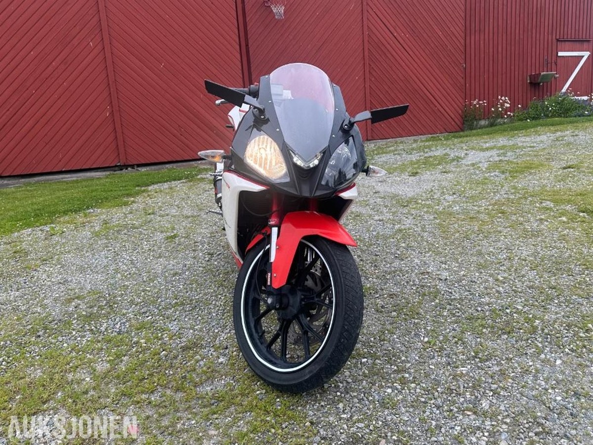 2013 Derbi GPR 125 4T Race