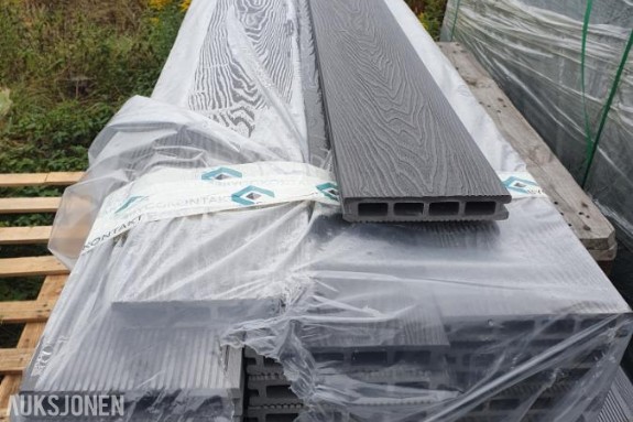 Kompositt terrassebord med trestruktur 50 kvm grå farge Standard 25x146x4000mm