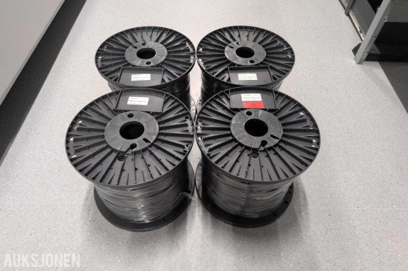 4 tromler Amokabel RKKB 2x1 mm² kabel – oppgitt 800 m per trommel