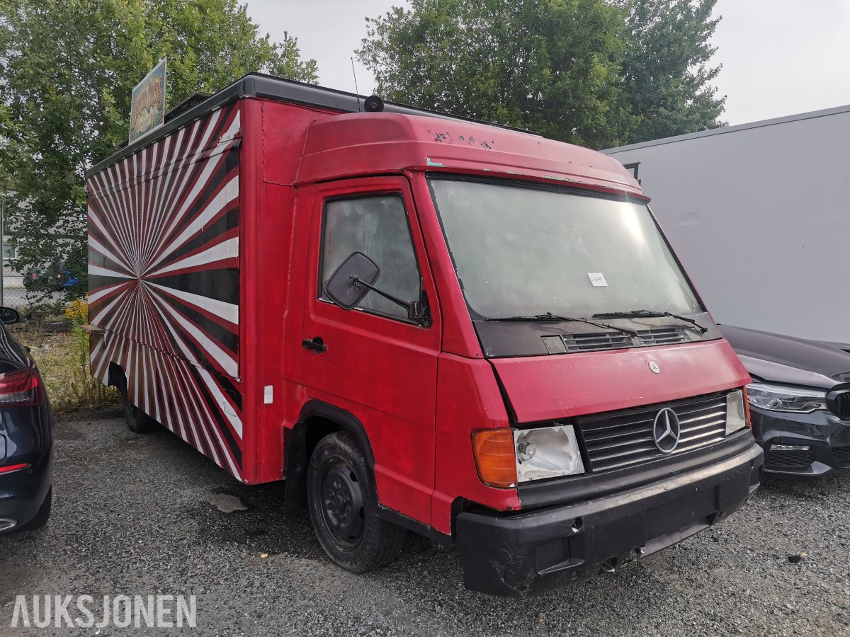 Mercedes Foodtruck