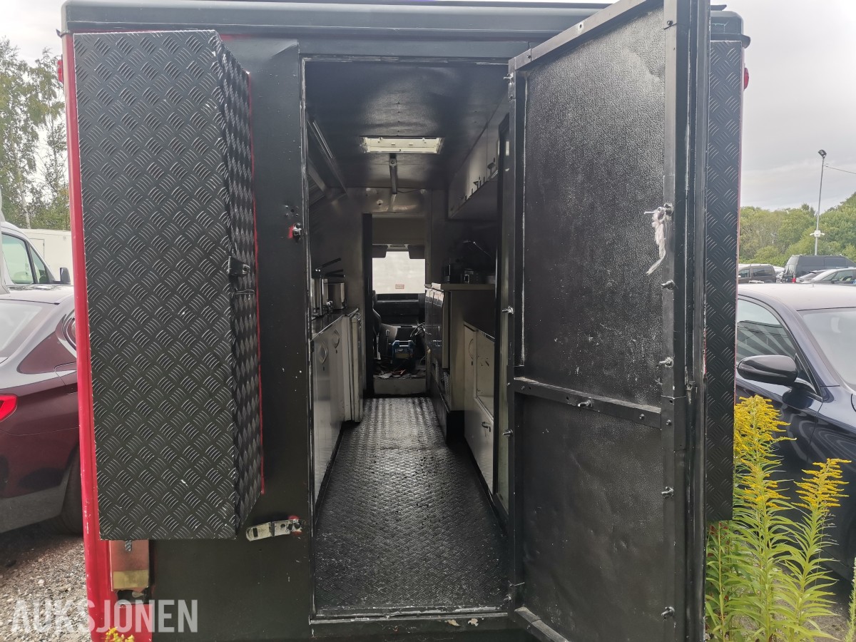 Mercedes Foodtruck