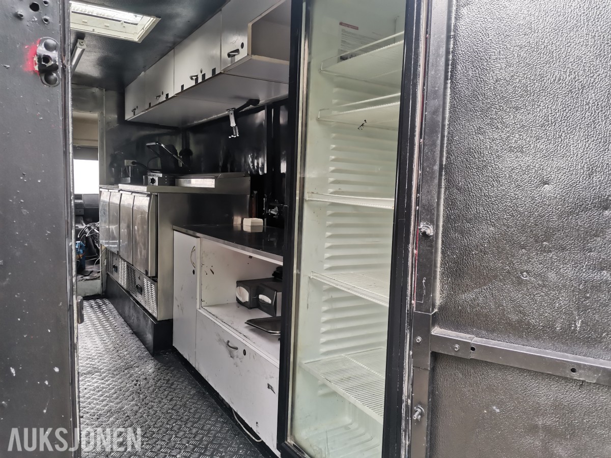 Mercedes Foodtruck