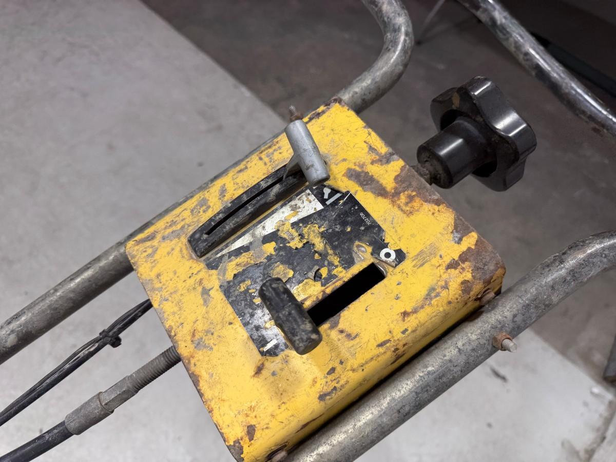 Betongglatter med Honda 163 cm³ bensinmotor