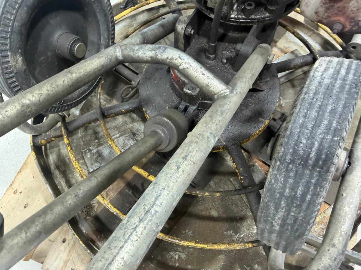 Betongglatter med Honda 163 cm³ bensinmotor