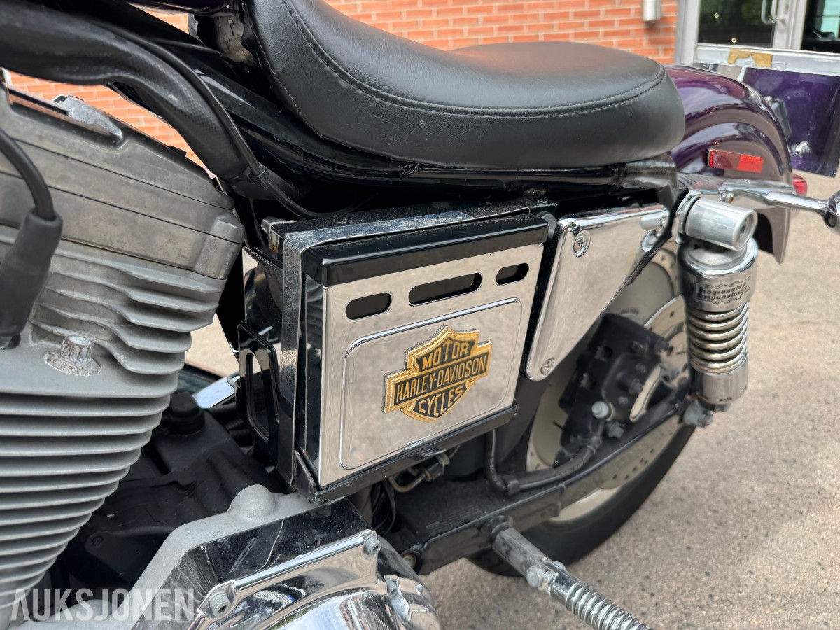 2002 Harley-Davidson XLH 883 Hugger - Screamin' Eagle