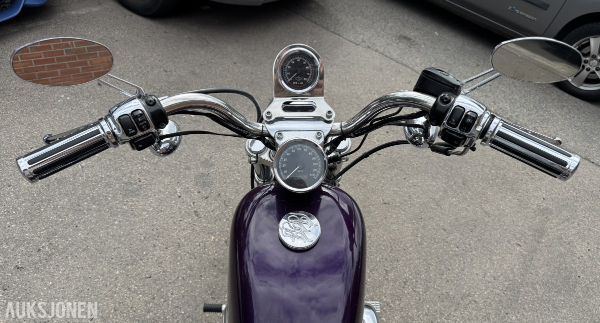 2002 Harley-Davidson XLH 883 Hugger - Screamin' Eagle