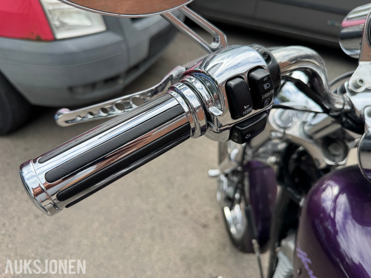 2002 Harley-Davidson XLH 883 Hugger - Screamin' Eagle