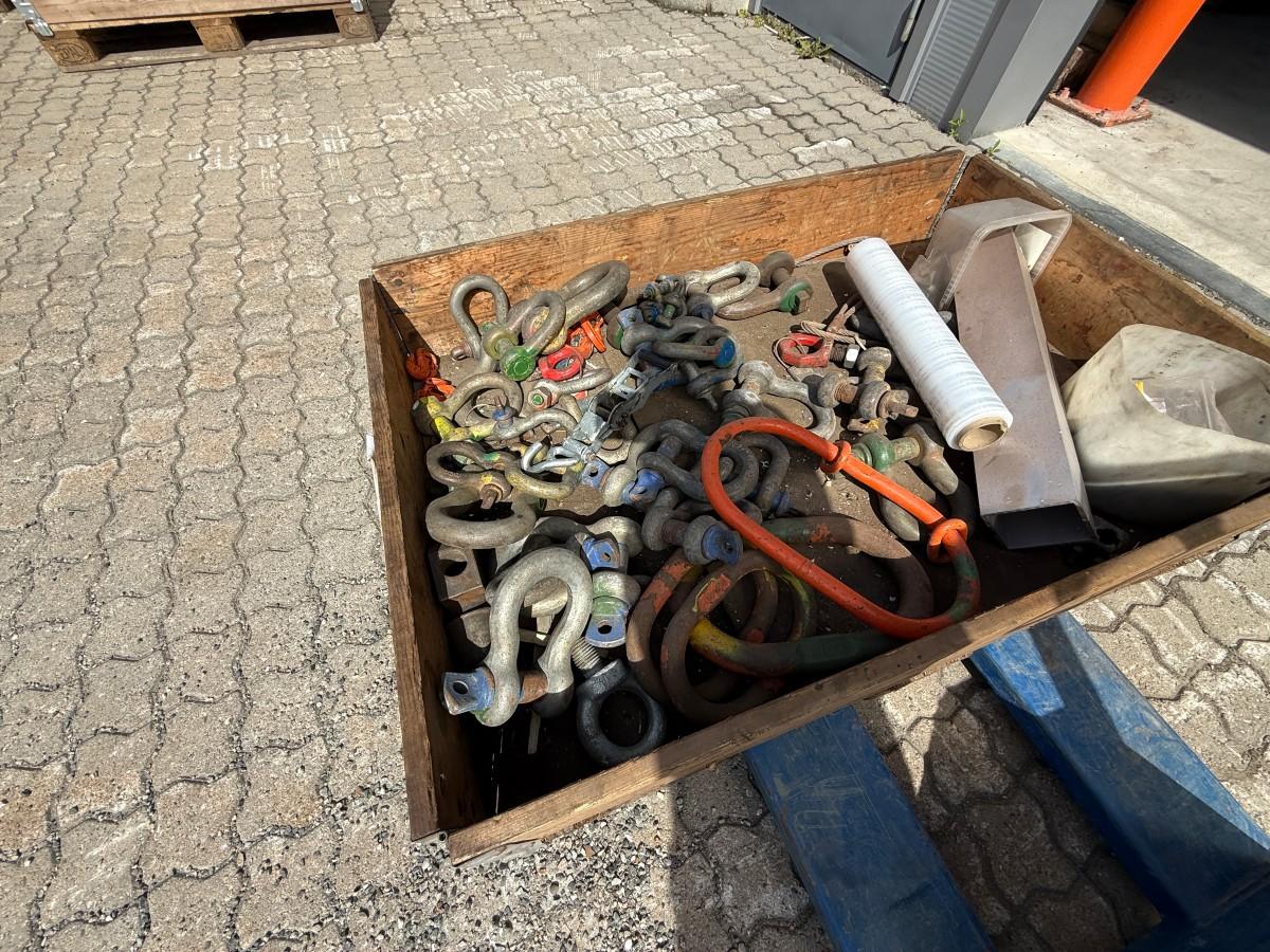 Løftekomponenter og sjakler til kran- og riggarbeid