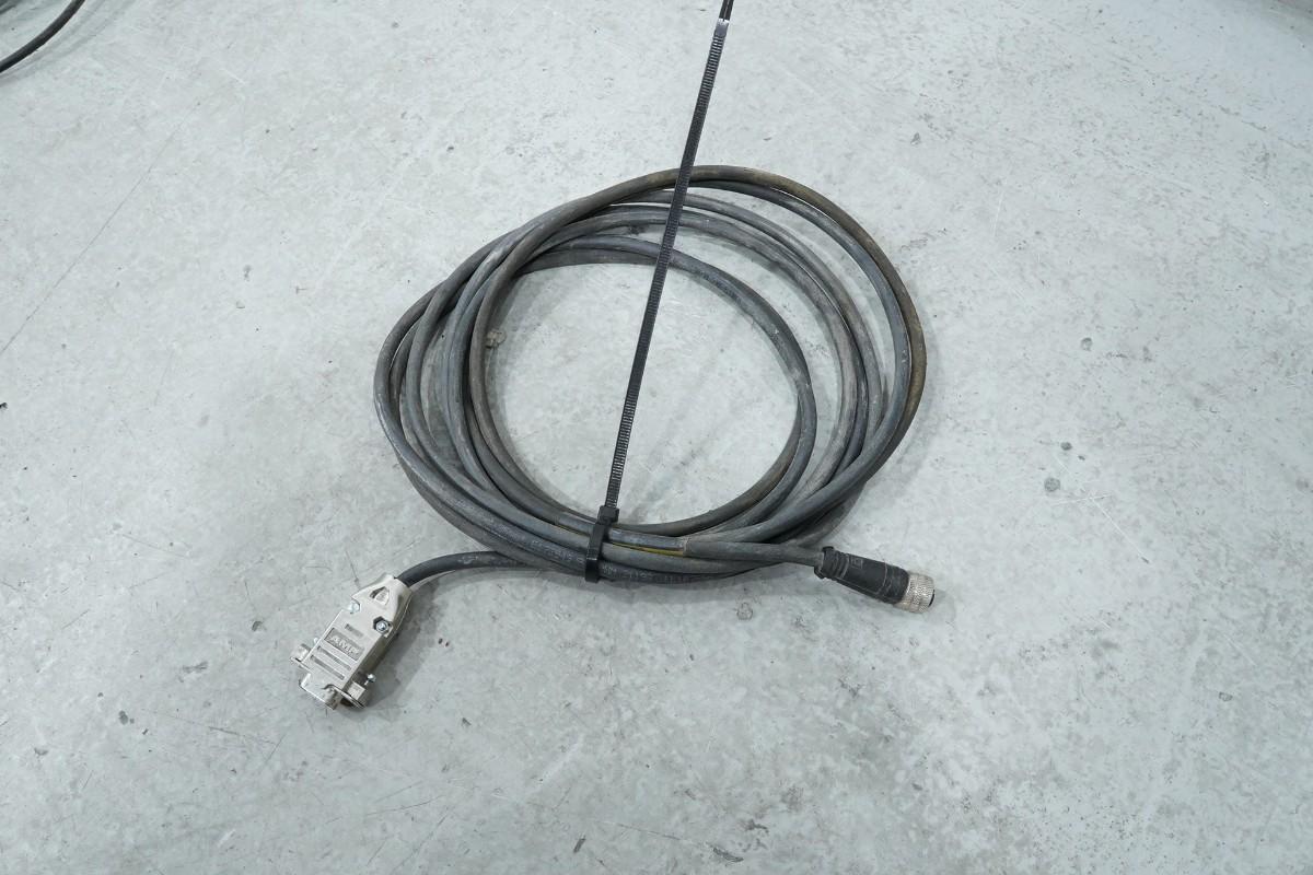 Tittel: DigPilot GNSS-2ST maskinstyringssystem med GNSS-antenner og panel-PC