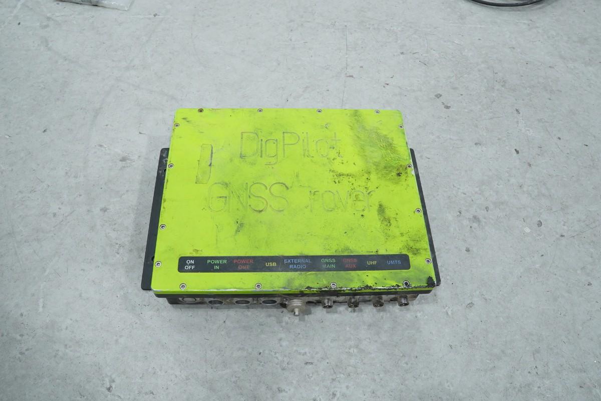 DigiPilot GNSS-system med Trimble SNR2434, GNSS-antenner og kabler