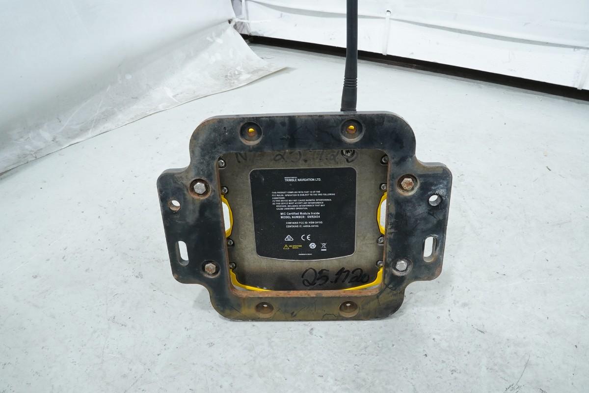 DigiPilot GNSS-system med Trimble SNR2434, GNSS-antenner og kabler
