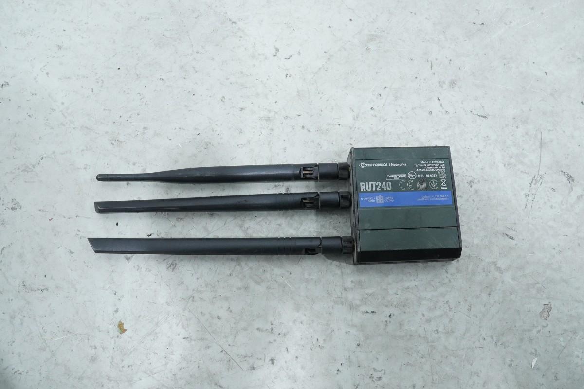 DigiPilot GNSS-system med Trimble SNR2434, GNSS-antenner og kabler