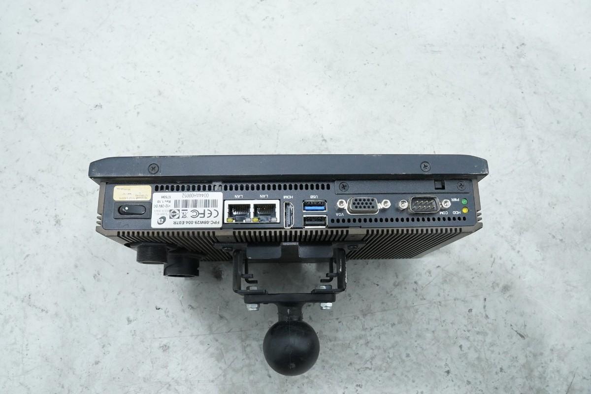DigPilot GNSS maskinstyringsutstyr med Septentrio antenner og Teltonika RUT240
