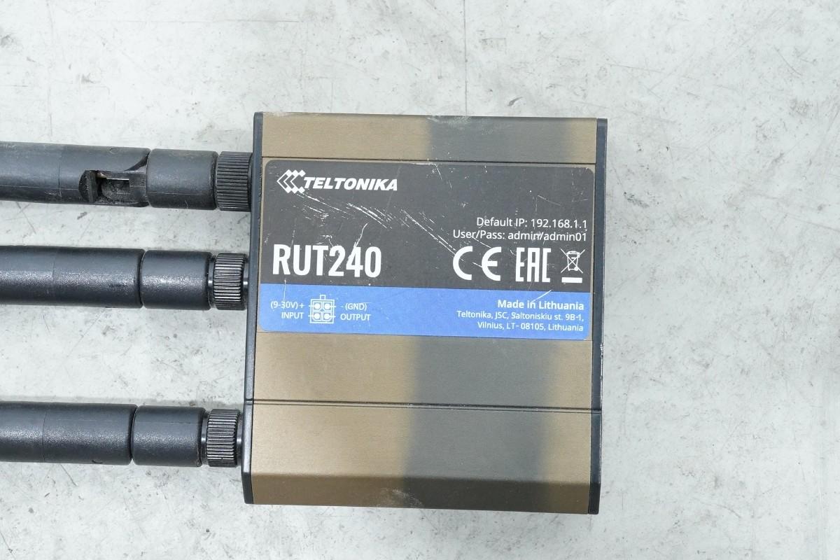 DigPilot GNSS maskinstyringsutstyr med Septentrio antenner og Teltonika RUT240