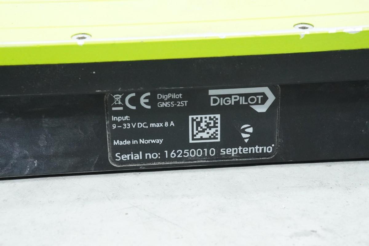 DigPilot GNSS-2ST 3D maskinstyringssystem med GNSS-antenner