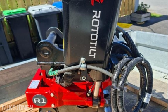 Ubrukt Rototilt R1 – S40/S40 – 4-slangers oljestyrt tilt – 2021-modell - IKKE MVA