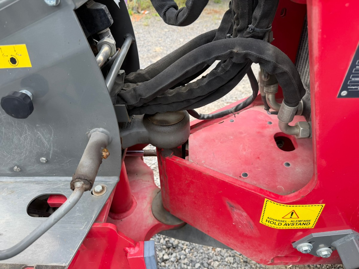 2019 Weidemann 1140 Kompaktlaster med skuffe, pallegafler og asfaltskuffe