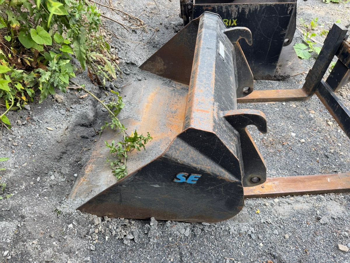 2019 Weidemann 1140 Kompaktlaster med skuffe, pallegafler og asfaltskuffe
