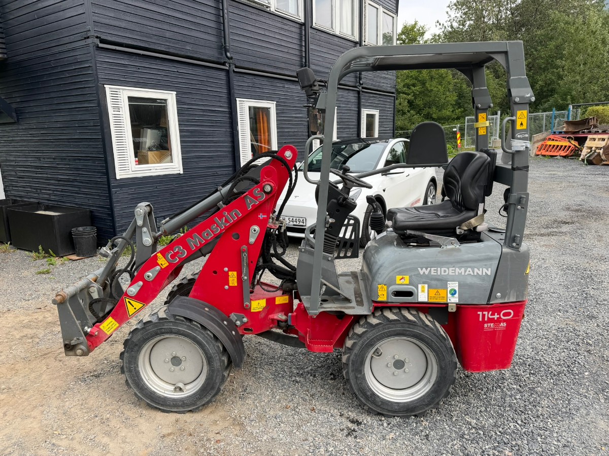 2019 Weidemann 1140 Kompaktlaster med skuffe, pallegafler og asfaltskuffe